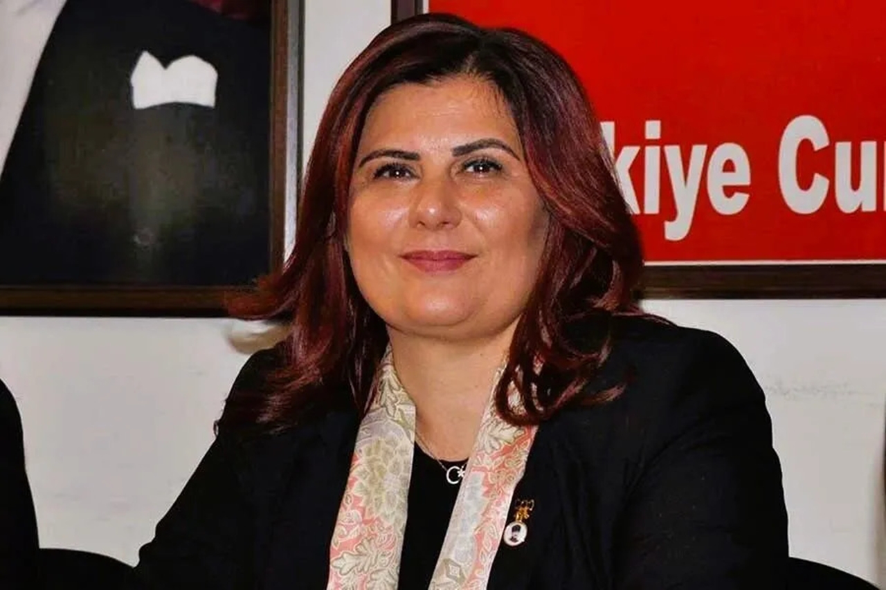 AK Parti saflarına katılan ve kamuoyunda “topuklu efe” lakabıyla tanınan