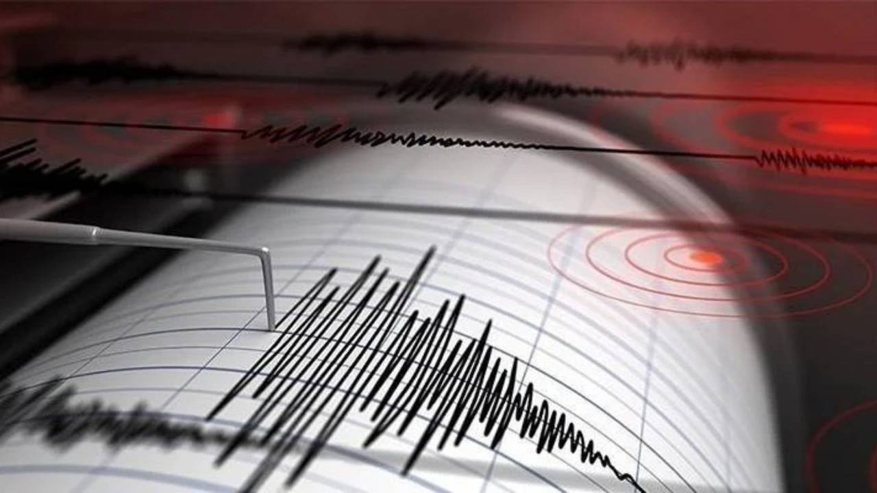 Erzincan’da akşam saatlerinde deprem paniği yaşandı. Afet ve Acil Durum